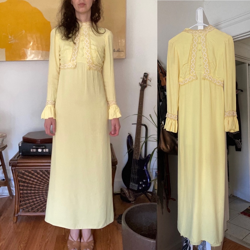 Vintage 70s yellow lace trim maxi boho dress